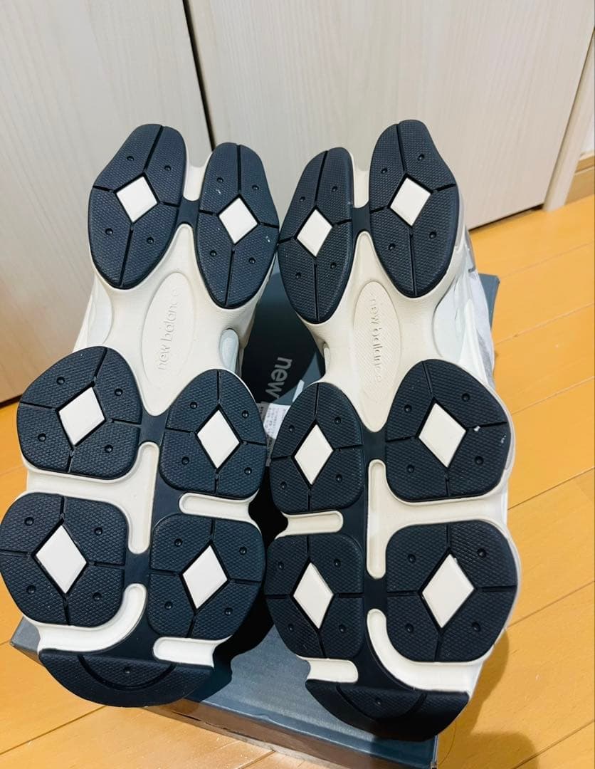 新品　New Balance U9060EEE Slat Grey 24cm