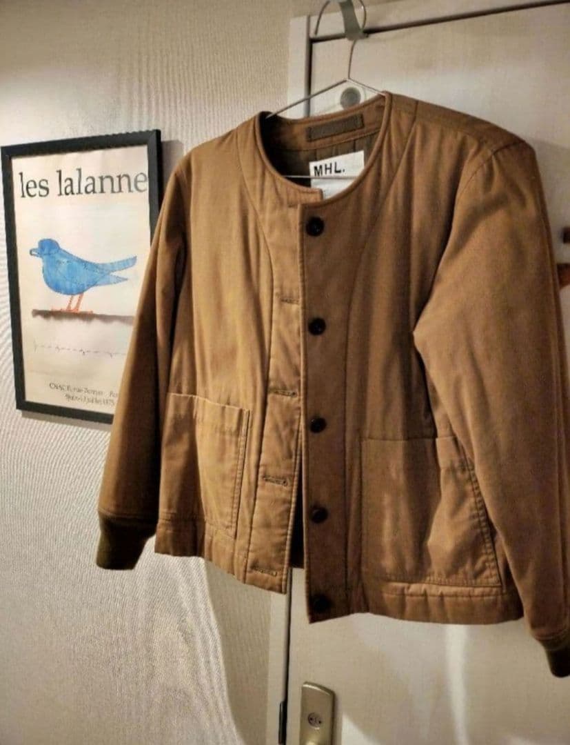 MHL. ブラウン ノーカラージャケット