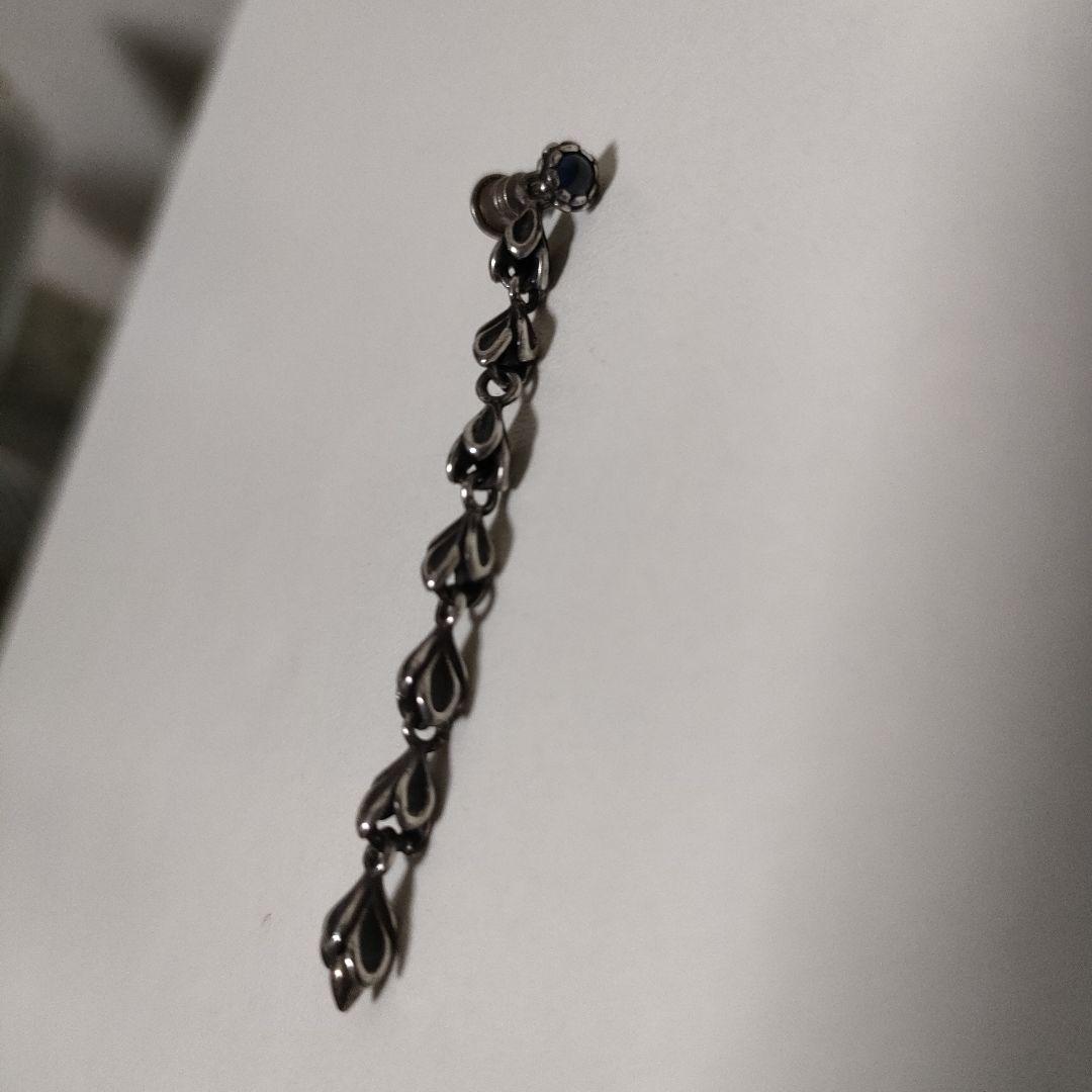 Bloody Mary　ブラッディマリー サージ ピアス シングル サファイア