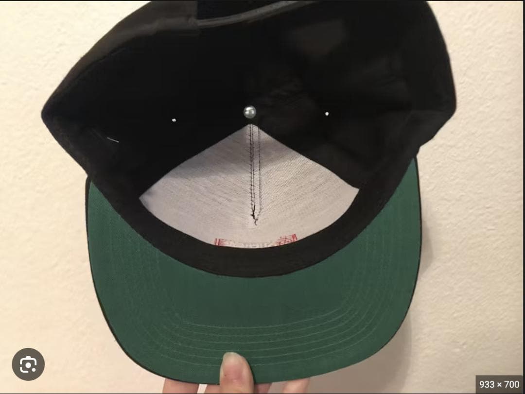 Supreme ブラック スナップバックキャップ