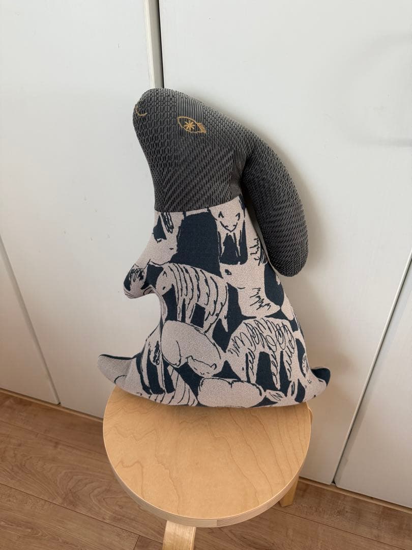 ミナペルホネンの「usagi cushion（うさぎクッション）」