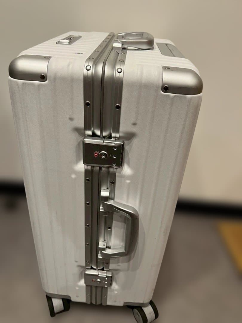 多機能キャリーケース【マットホワイトM】B31