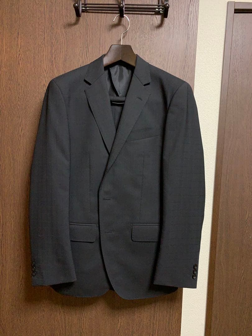 A7新品未使用！高級ニュージーランドウール100%ブラックシングルスーツ！