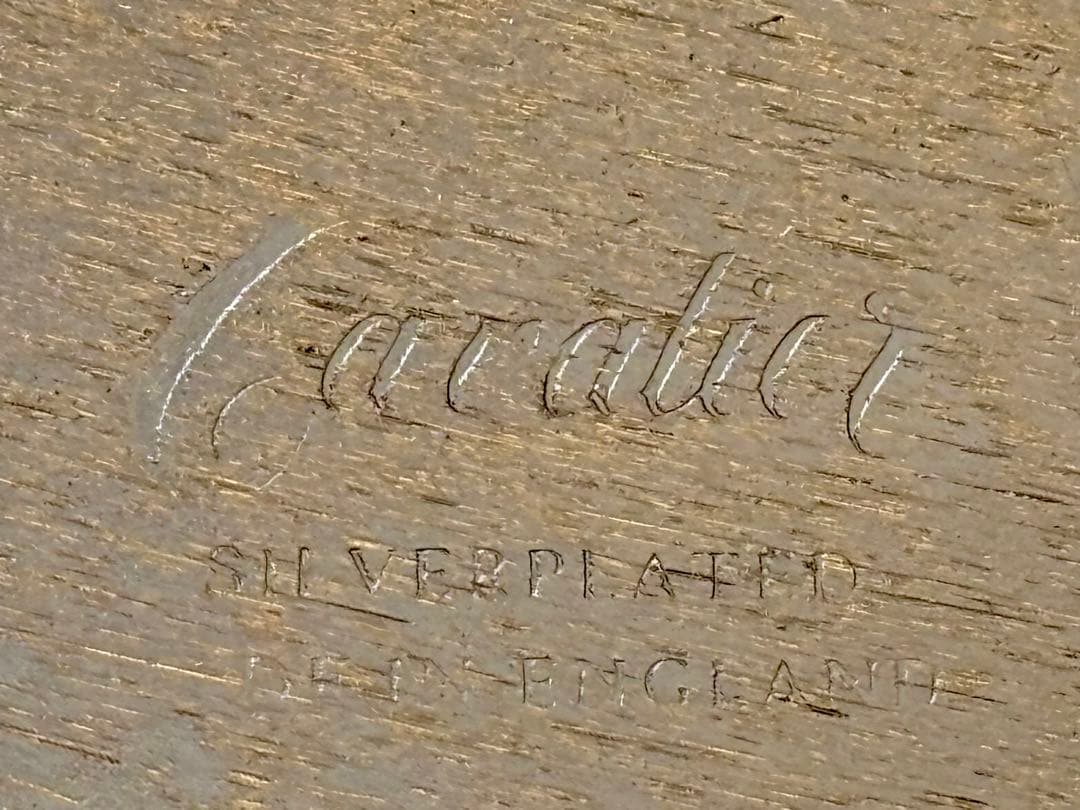 英国　アンティーク　銀メッキ　シルバープレート　トレイ・トレー　ヴィンテージ