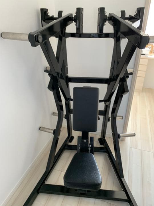 アイソラテラルローロー　筋トレ器具