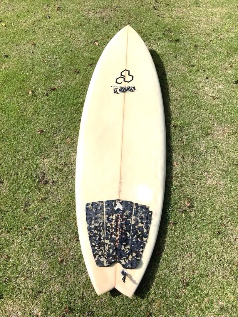 CHANNEL S AL MERRICK POD 6’1 フィン付き