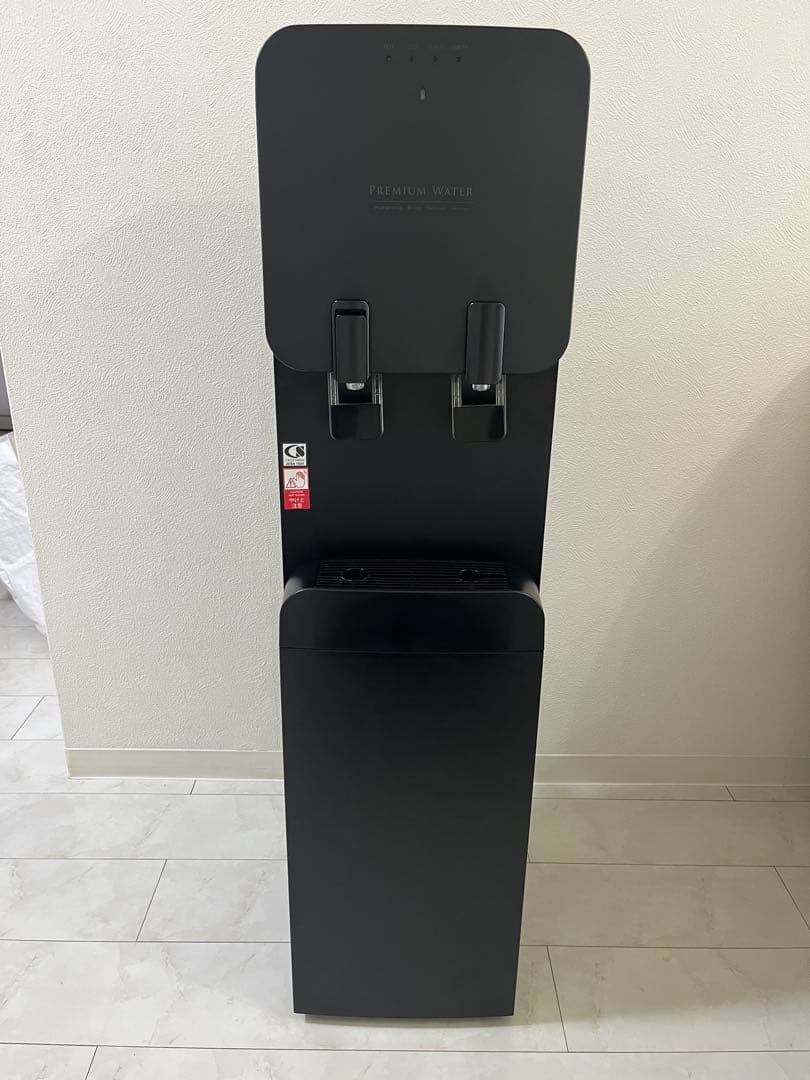 プレミアムウォーター ウォーターサーバー famfit ブラック