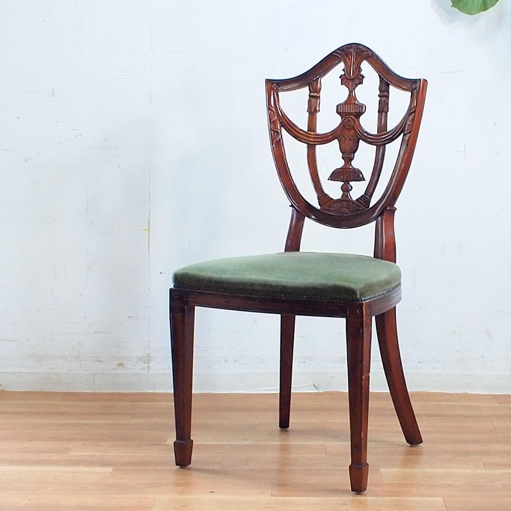 クラシカル ダイニングチェア A 彫刻 透かし彫り アンティーク