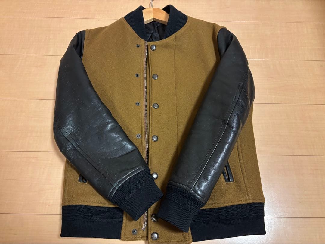 【即完売品！】ラウンジリザード　スタジャン