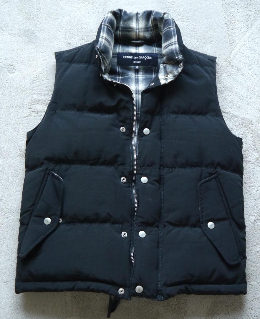 COMME des GARÇONS ブラックダウンベスト XS
