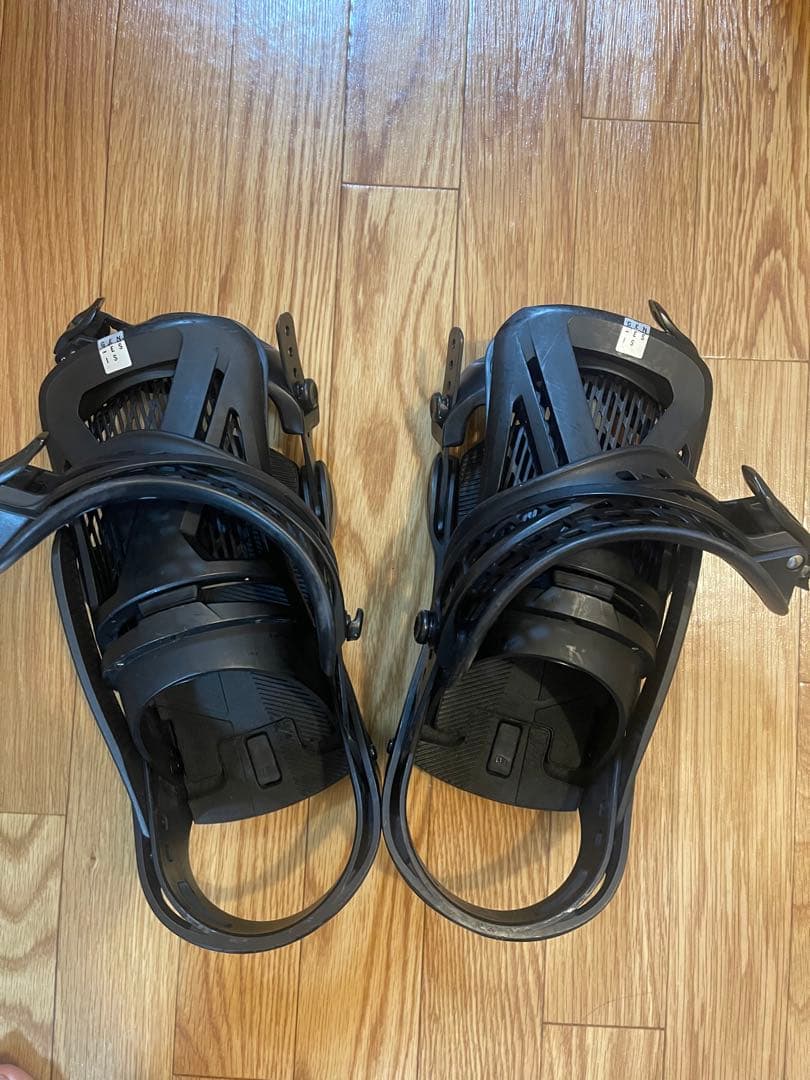 バインディング BURTON バートン GENESIS 22-23 Mサイズ