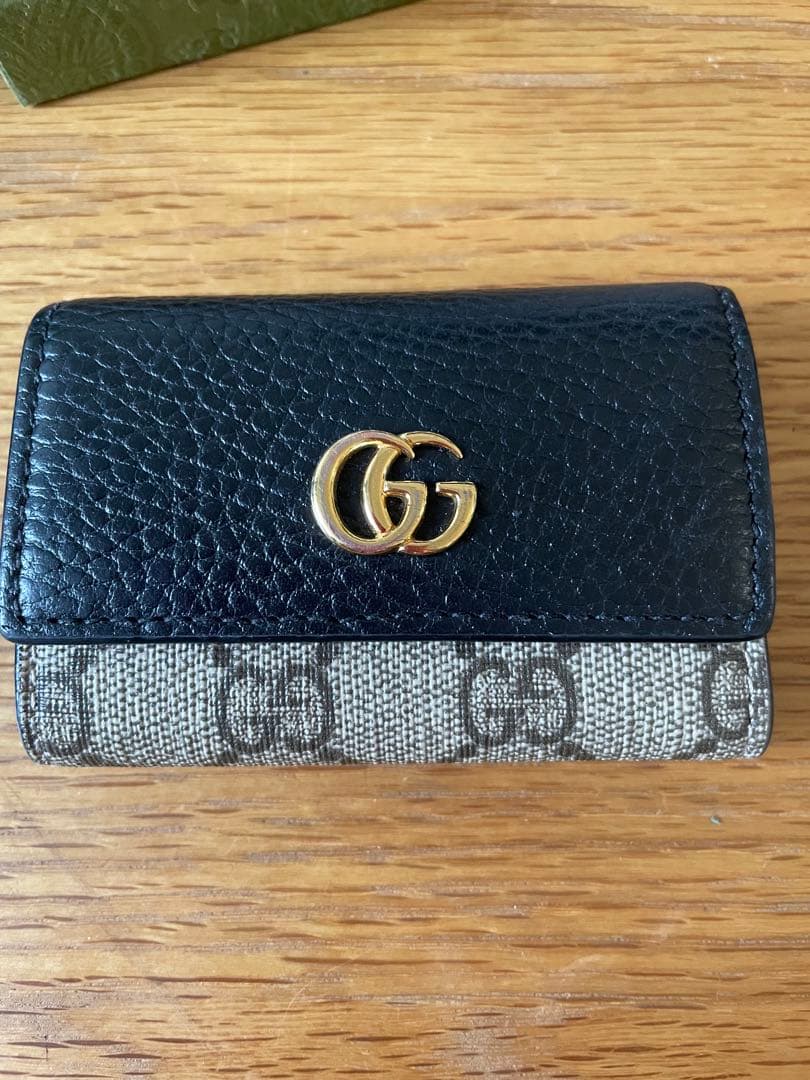 GUCCI キーケース ブラック