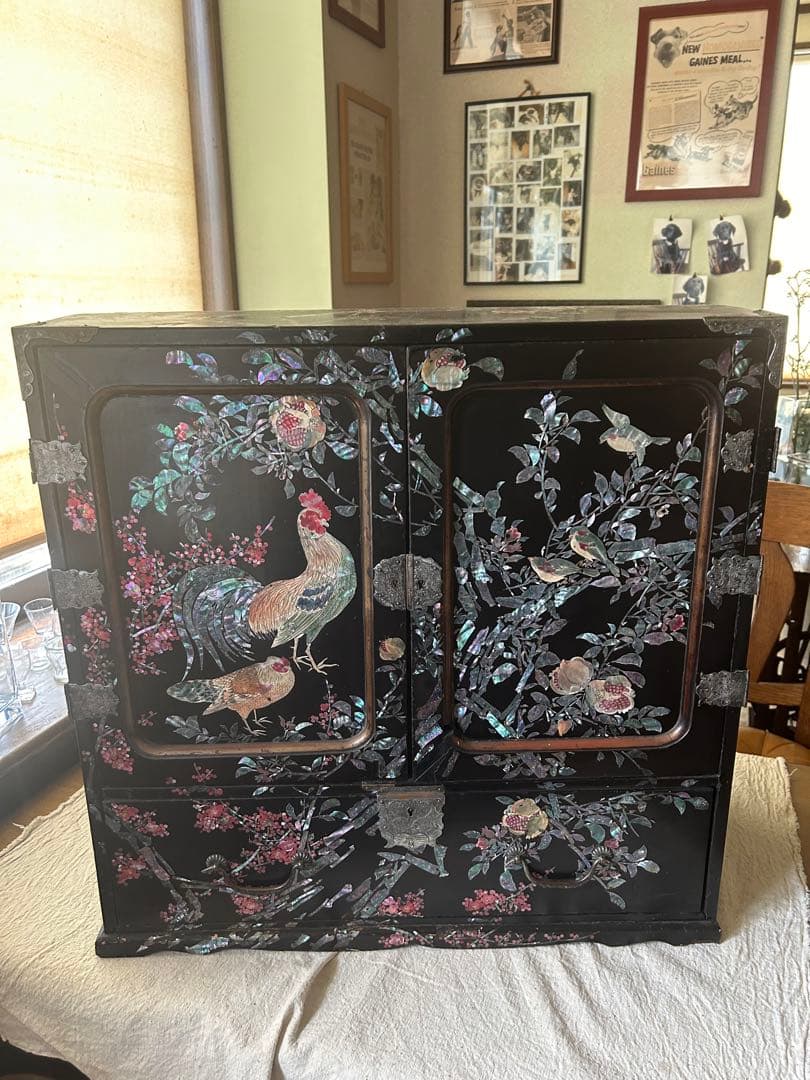 ①螺鈿細工　箪笥　アンティーク　難あり