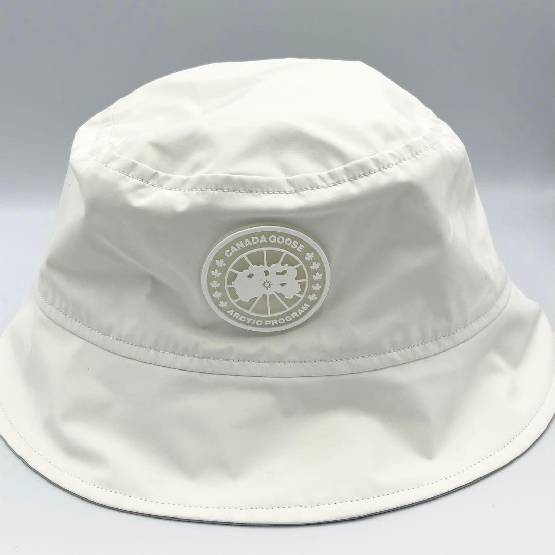 【極美品/現行】カナダグース　バケットハット　リバーシブル　グレー×ホワイト