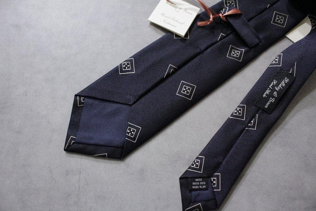 HOLLIDAY&BROWN★新品2.3万円ホリディ＆ブラウン 幾何柄ネクタイ⑦