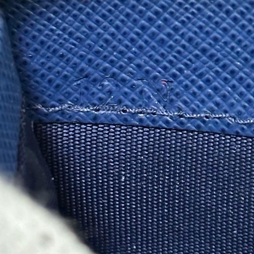 PRADA プラダ　長財布　ラウンドジップ　リボン　ブルー　ゴールドロゴ