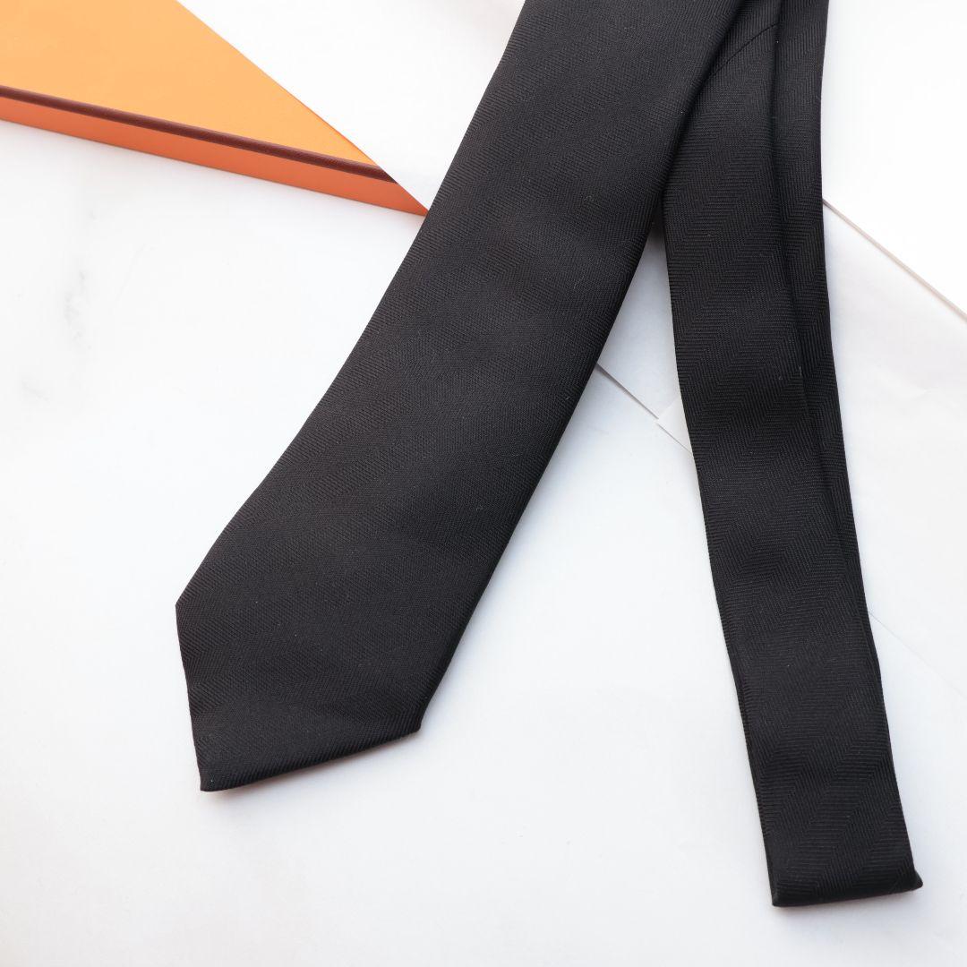 未使用 エルメス HERMES ブラック ネクタイ