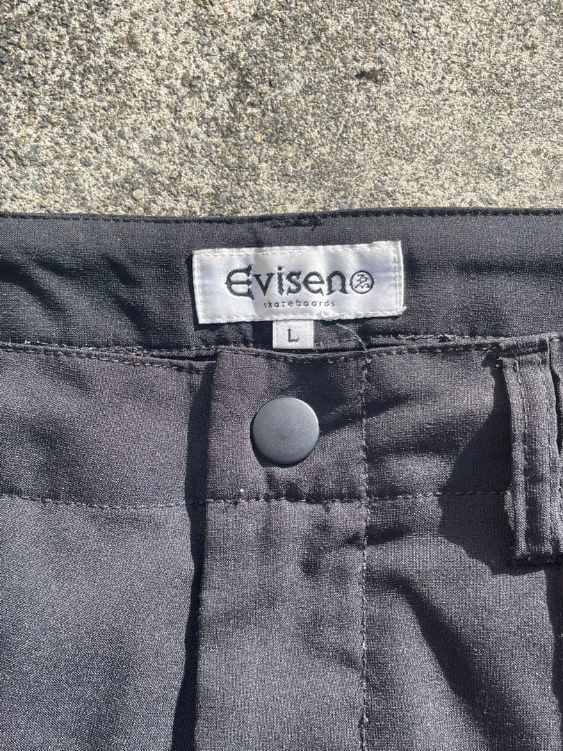Evisen 黒 スラックス Lサイズ