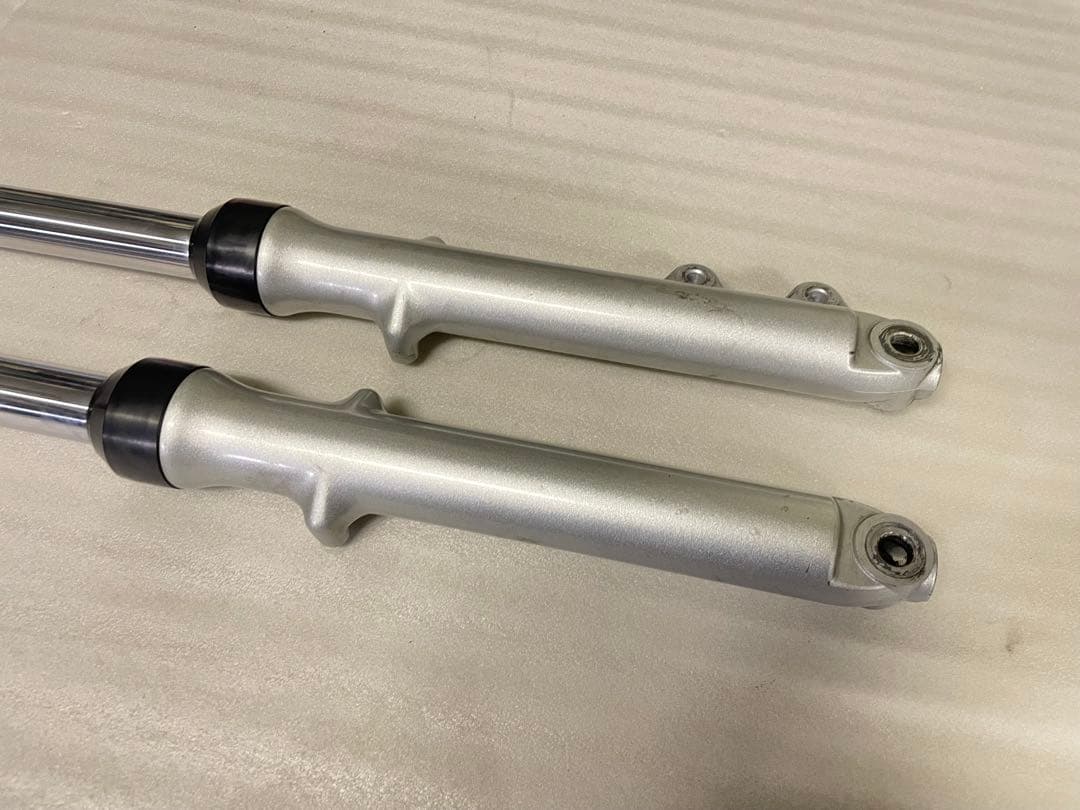 フロントフォーク　gn1252F