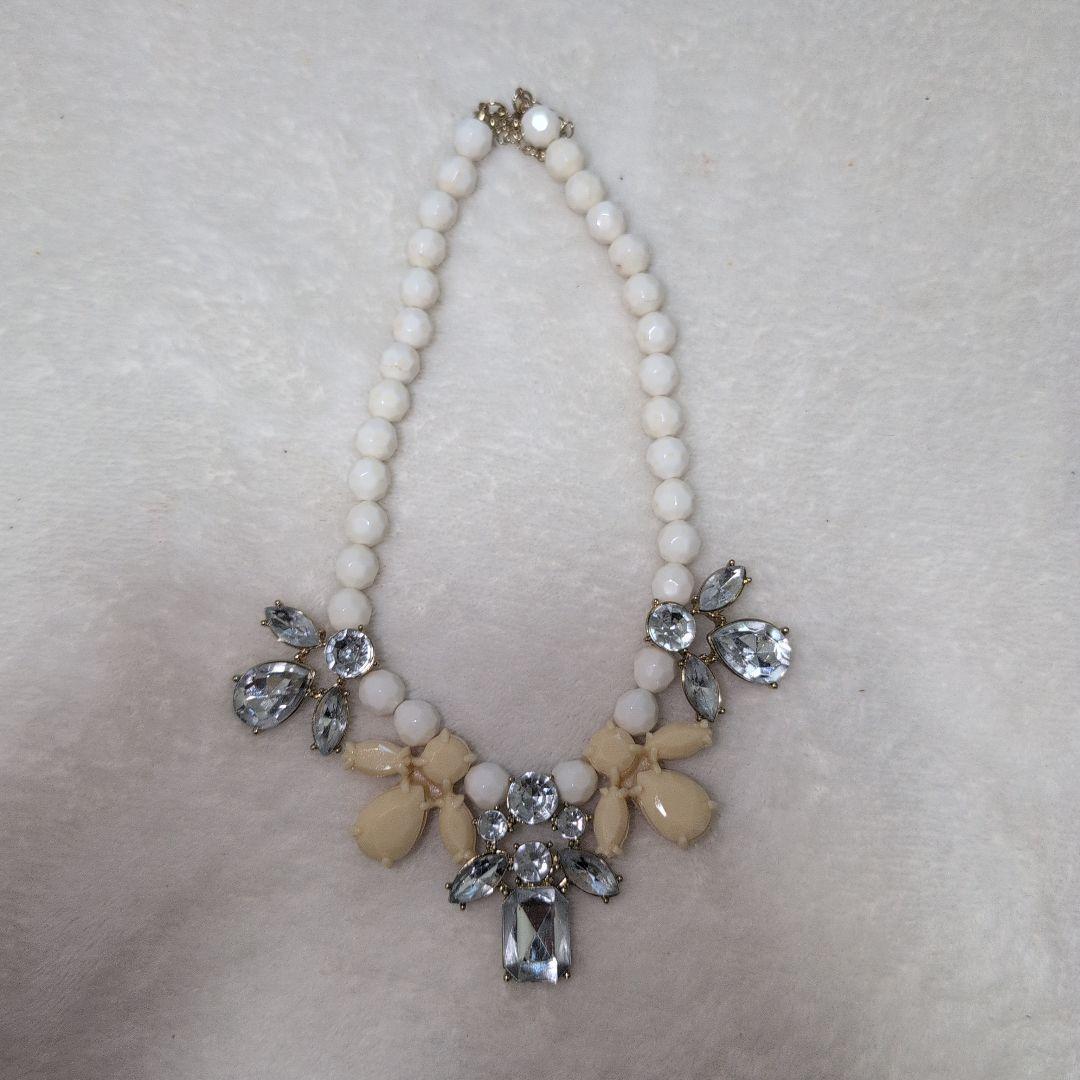 フラワーモチーフ ビジュー ネックレス