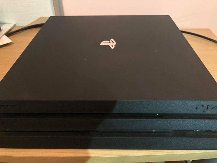Nintendo Switch PS4 Pro