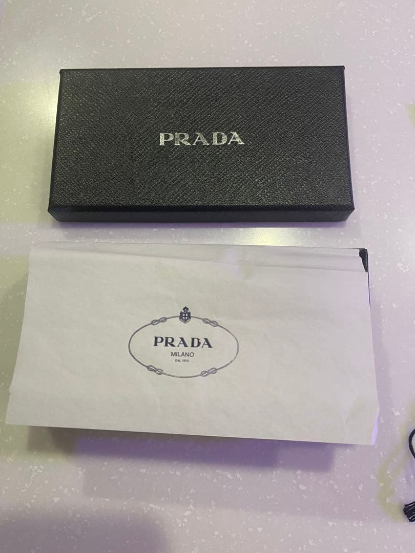 PRADA iPhone14Pro用ケース ブラック キルティング
