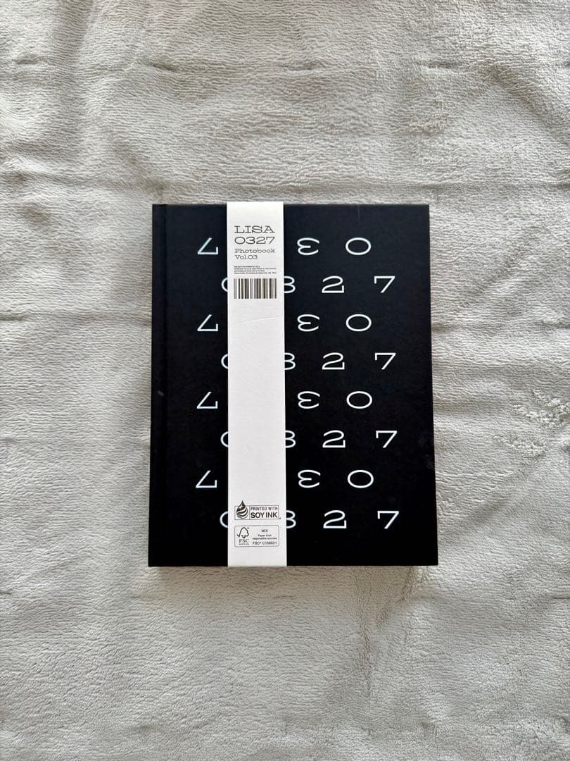直筆サイン入り BLACKPINK LISA PHOTOBOOK