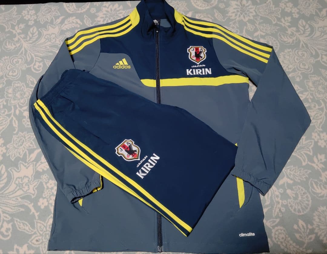 adidas KIRIN サッカー日本代表 トレーニングウェアセット Mサイズ