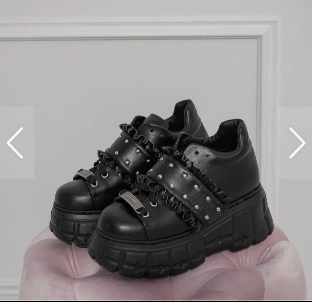 pium フリルベルトボリュームスニーカー L 厚底