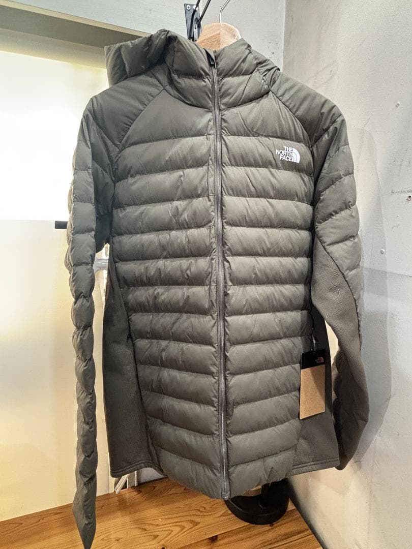 ザ ノースフェイス　RED RUN HOODIE　NY82576 Tトープ　XL