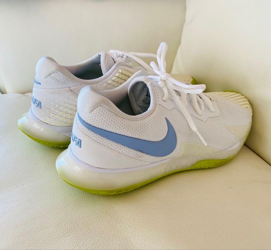 ナイキ コート ズーム ヴェイパー ケージ 4 ラファ 26.5