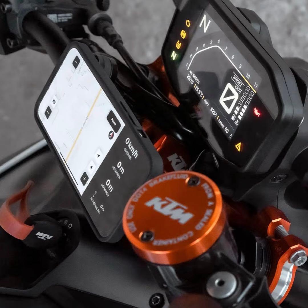 エスピーコネクトモトマウント Pro クロム｜CNC高強度バイク用スマホホルダー