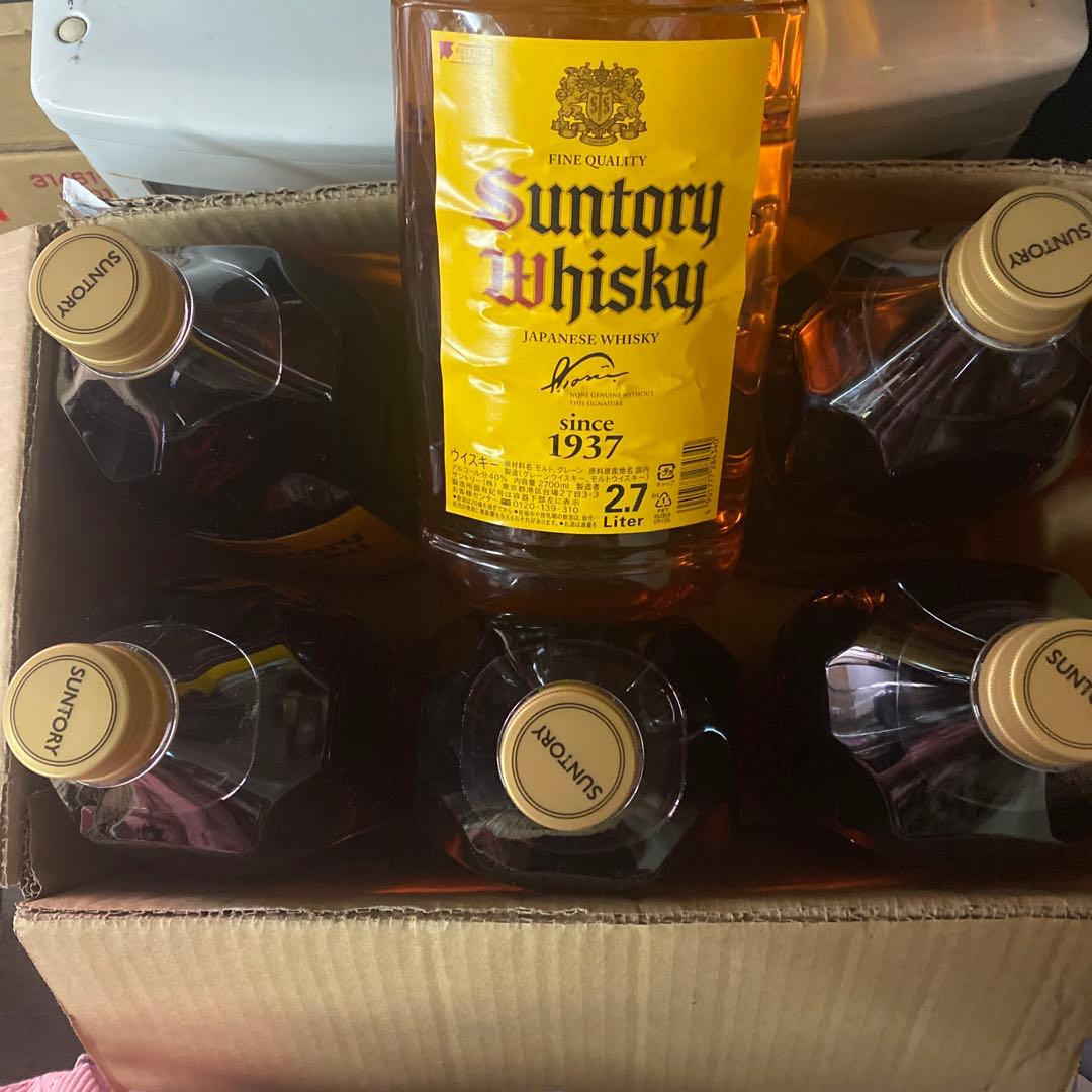 サントリー角瓶2.7リットル✖️6本
