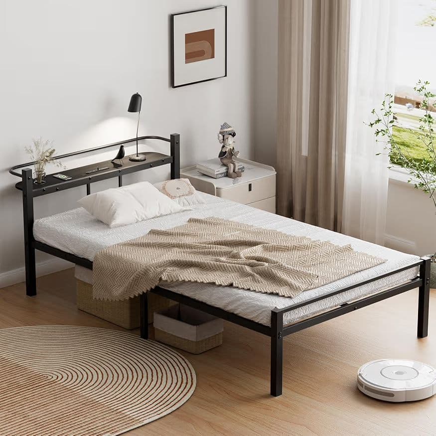 新品⭐ ベッドフレーム シングルベッド 宮棚付き2口コンセント 耐荷重300kg