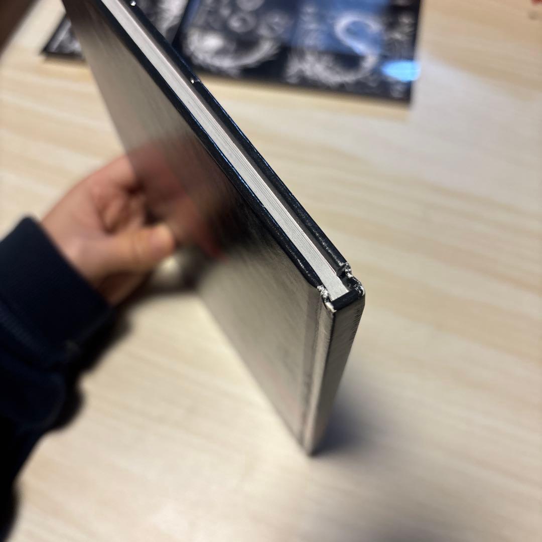 【完全生産限定版 】　DIR EN GREY UROBOROS