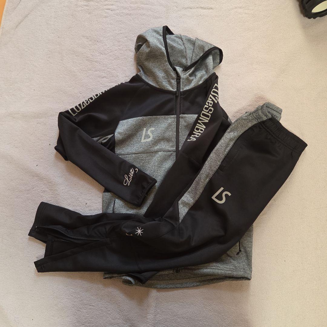 ルース 上下セット フード付きジャージ グレー/ブラック サイズ 150