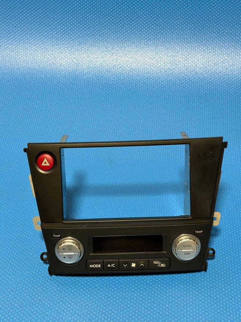 オーディオパネル ステー付 FH204DOP レガシィ