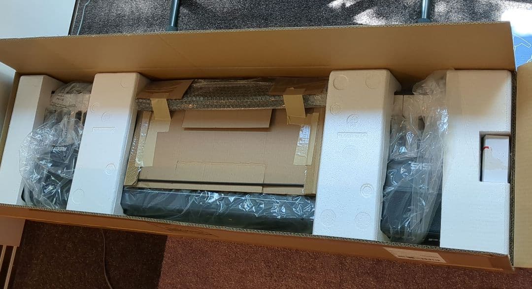 Alesis Recital Pro 88鍵盤デジタルピアノ　電子ピアノ