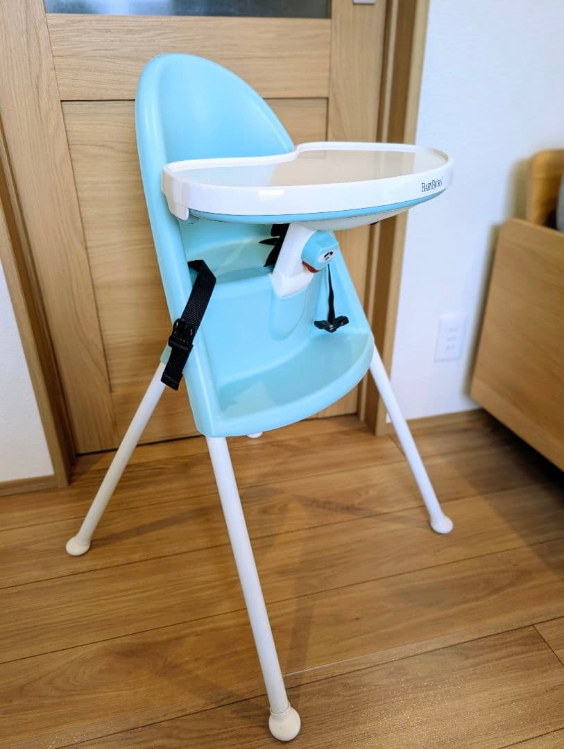 【サッシー玩具付き】ベビービョルン ハイチェア ハーネスあり