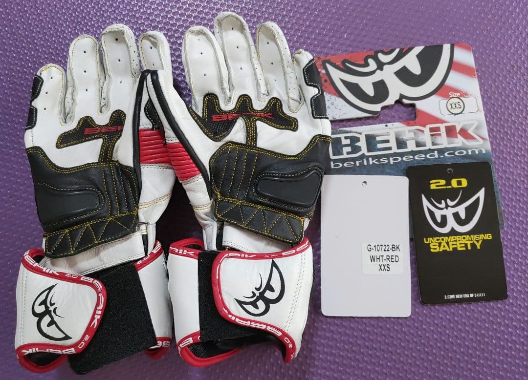 BERIK ベリック グローブ 白/赤 XXS