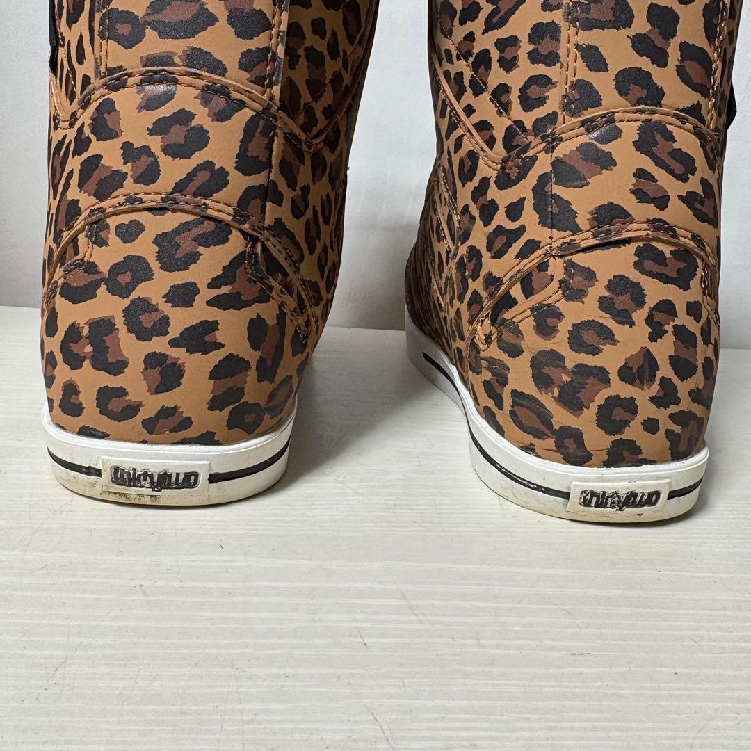 サーティツー スノーボード ブーツ グラトリ スノボ ブーツ パウダー パーク