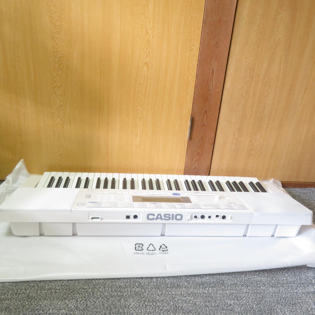 美品　CASIO カシオ 光ナビゲーションキーボード LK-222