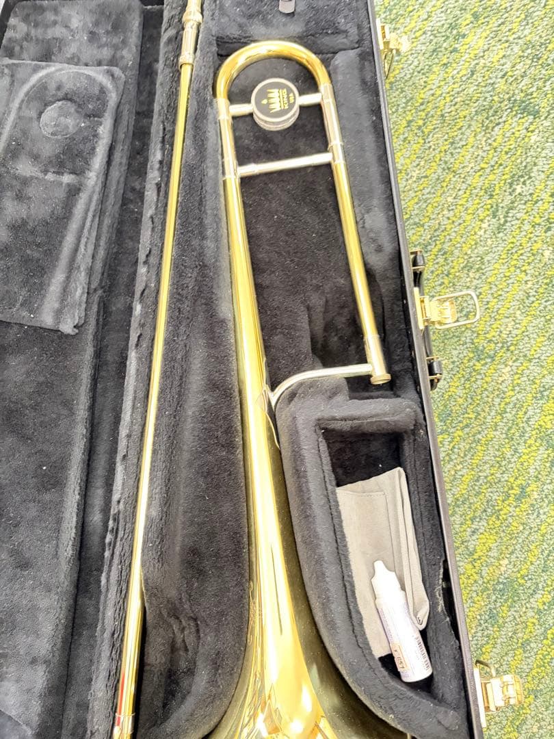 d*s様 KING トロンボーン 本体 ハードケース付き2102PL