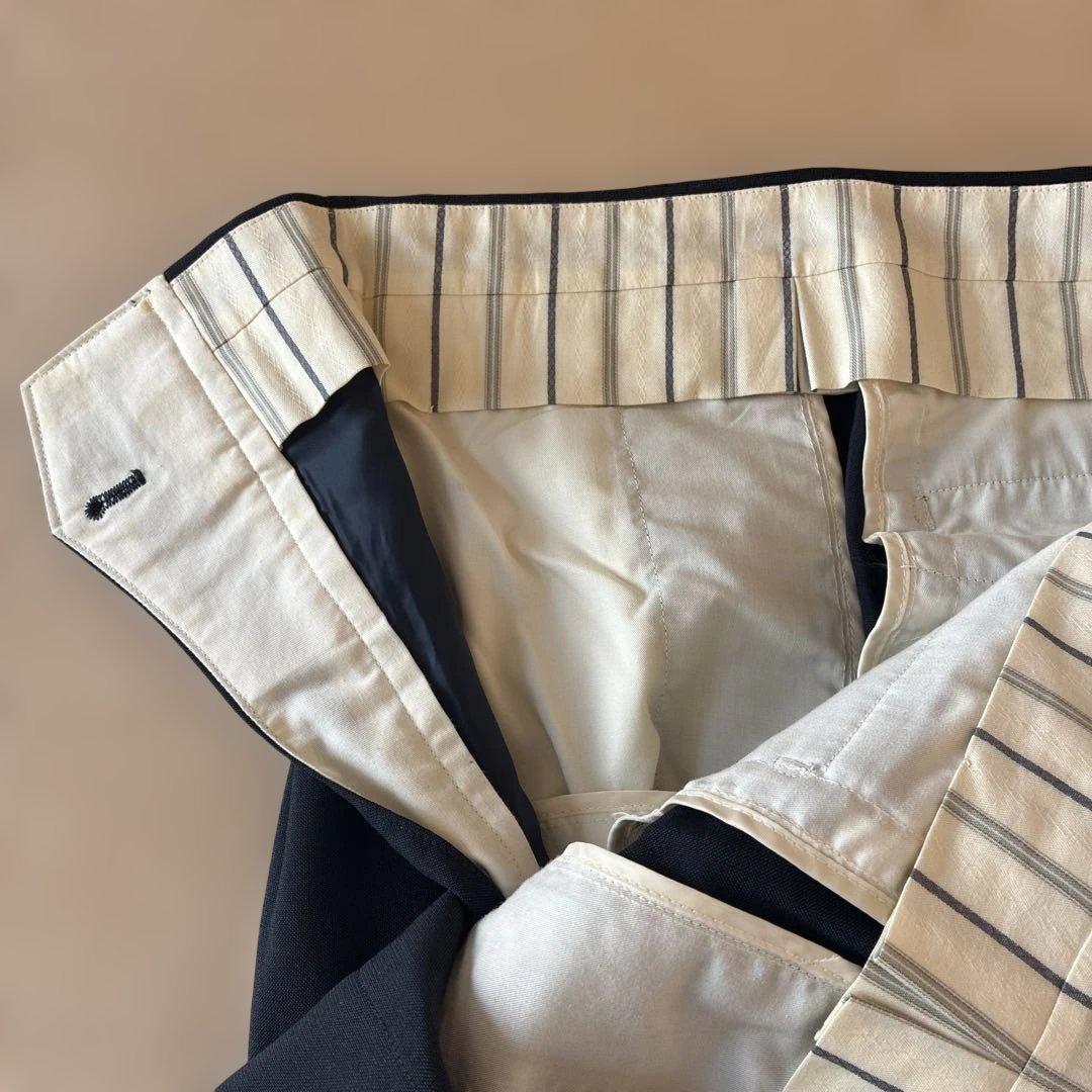 【大幅値下げ】美品✨BURBERRY スリーピーススーツネイビー セットアップ