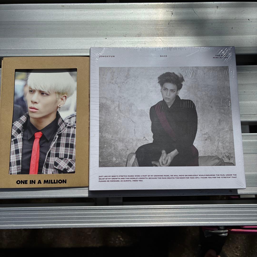 ❻未使用品美品SHINeeジョンヒョンBASE韓国版CD JONGHYUN