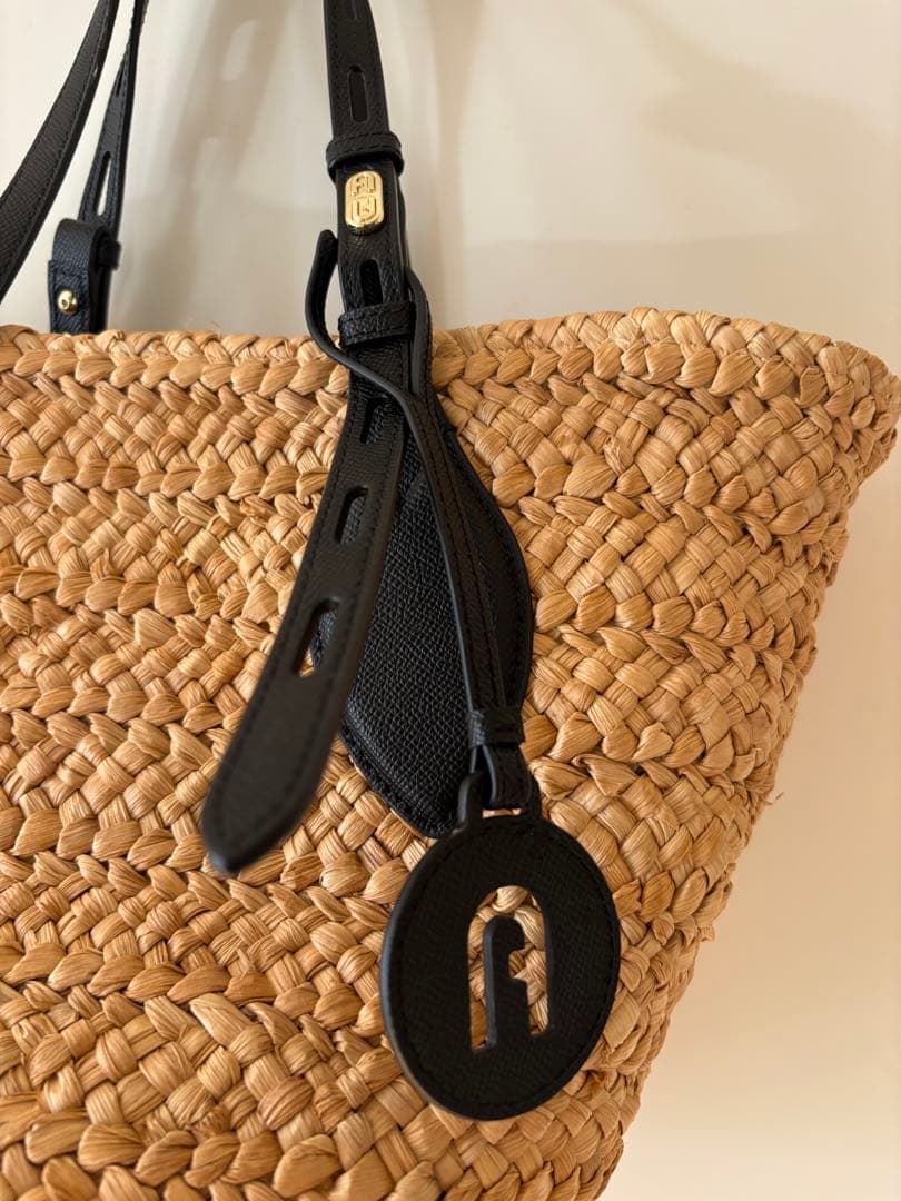 専用 フルラ FURLA ナチュラルストロー かごバッグ トートバッグ