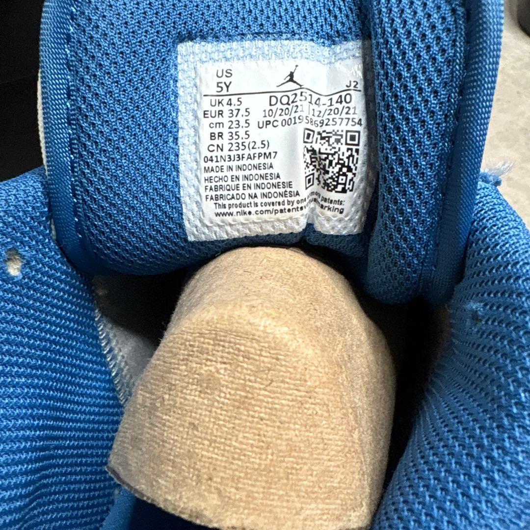 新品希少！Nike Air Jordan 1 Low True Blue