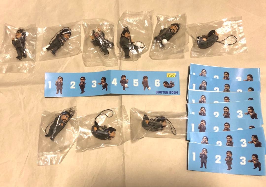 マラドーナ監督　フィギュア　ストラップ　コンプリート　6種