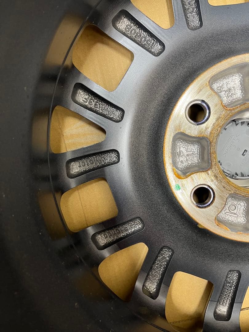 フリード15インチ 純正アルミホイール ２本②