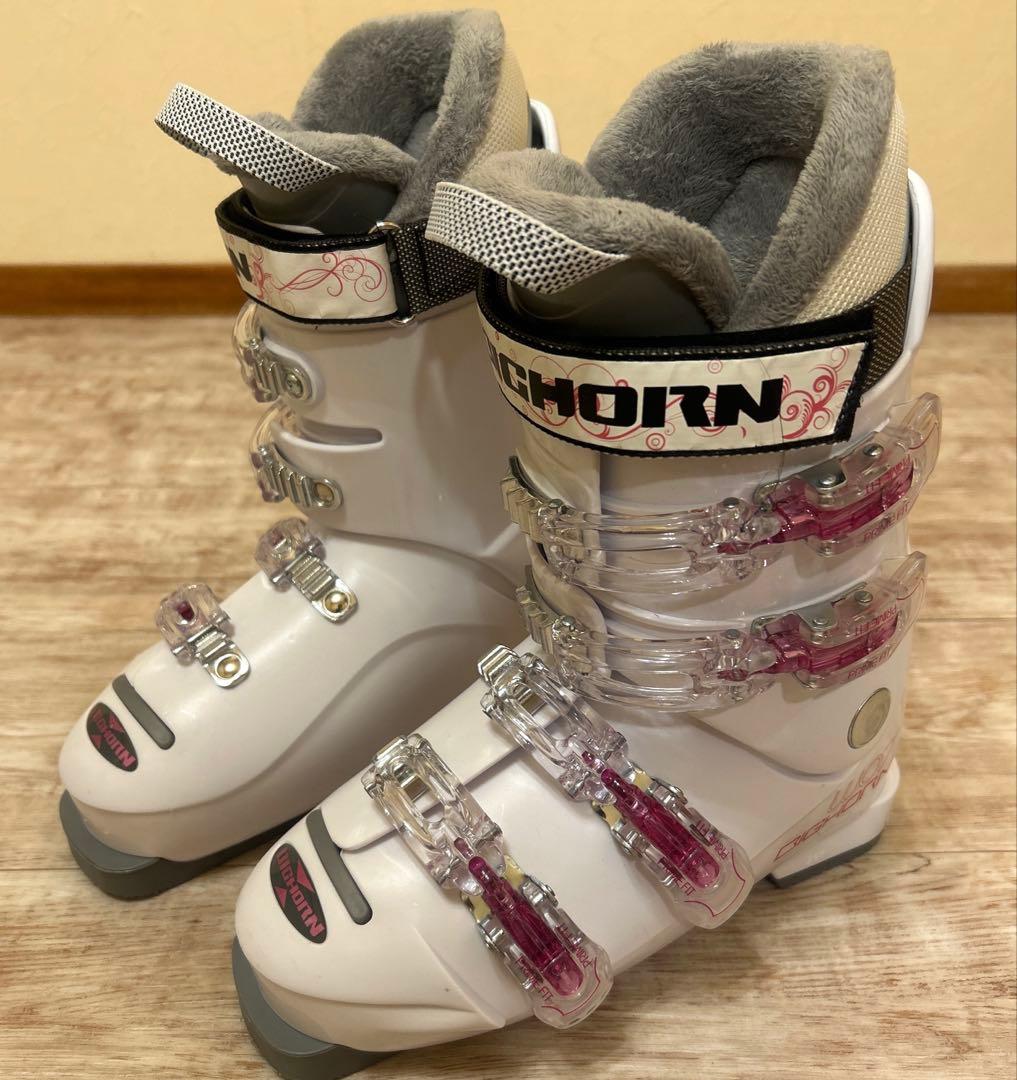 【yuki】カービングスキーセット　スキー板152㎝　ブーツ25.5㎝